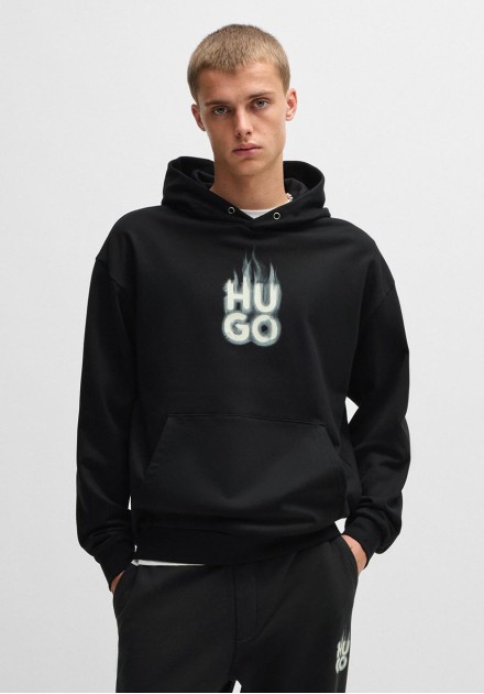 Sudadera Hugo negra Defnio