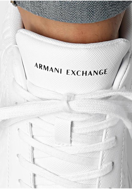 Sneakers Armani Exchange Blancas logos hombre Sneakers Armani Exchange Blancas logos hombre