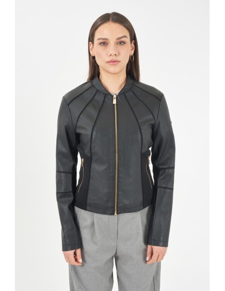 Chaqueta Yes-Zee negra polopiel