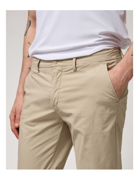 Pantalon Gianni Lupo beige chino popelin