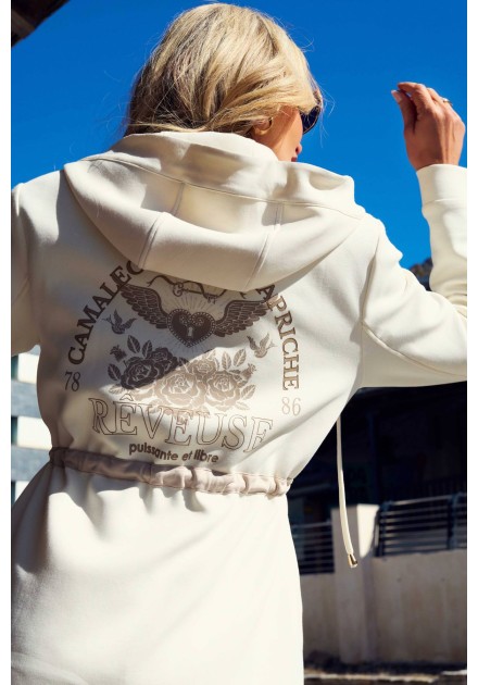 Chaqueta Summitra Camaleónica by Capriche, capucha crudo con estampado Rêveuse Chaqueta Summitra Camaleónica by Capriche, capucha crudo con estampado Rêveuse
