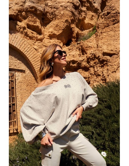 Jersey Holloway Camaleónica by Capriche, oversize beige con strass, vista trasera