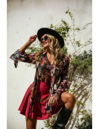 Falda Trovan Camaleónica by Capriche, conjunto con chaleco Briar 2