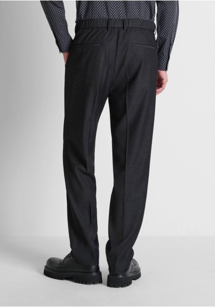 Pantalón Antony Morato negro Evan Relaxe, vista trasera Pantalón Antony Morato negro Evan Relaxe, vista trasera