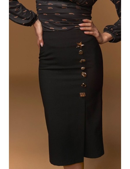 Falda Minueto Golden negra midi con botones dorados decorativos - detalle abertura
