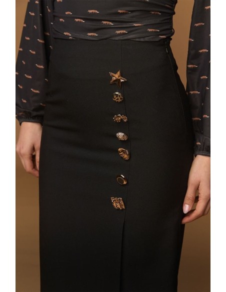 Falda Minueto Golden negra midi con botones dorados decorativos - primer plano botonadura