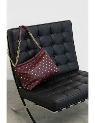Bolso Noco saco soft tachuelas granate