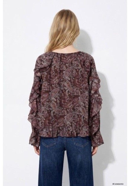 Blusa Tiffosi Termas estampado paisley oversize Blusa Tiffosi Termas estampado paisley oversize