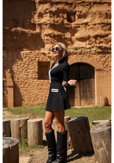 Vestido Falcon Camaleónica by Capriche negro con bordado de águila - imagen 7 Vestido Falcon Camaleónica by Capriche negro con bordado de águila - imagen 7