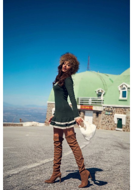 Vestido Oaklyn Camaleónica by Capriche verde con volantes de encaje - imagen 5 Vestido Oaklyn Camaleónica by Capriche verde con volantes de encaje - imagen 5