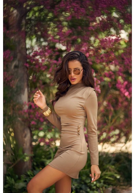 Vestido ajustado Lynford Camaleónica by Capriche camel cuello alto - imagen 5 Vestido ajustado Lynford Camaleónica by Capriche camel cuello alto - imagen 5