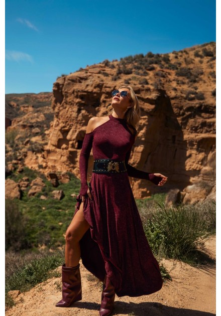 Vestido largo Norrik Camaleónica by Capriche burdeos hombros descubiertos - imagen 8