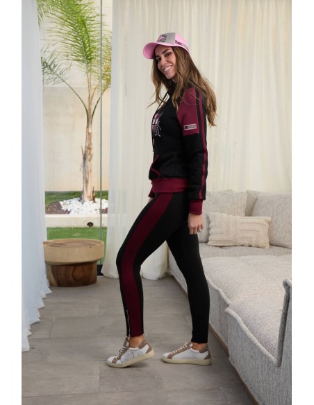 Sudadera con capucha Denali Camaleónica by Capriche negra y burdeos - imagen 2
