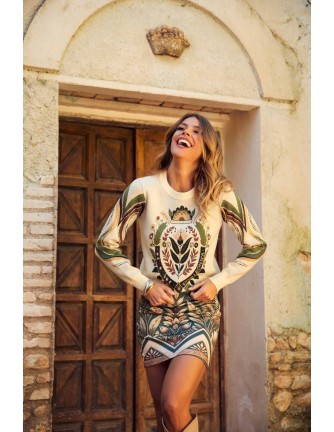 Jersey Ariton Camaleónica by Capriche crudo con medallón estampado - vista frontal
