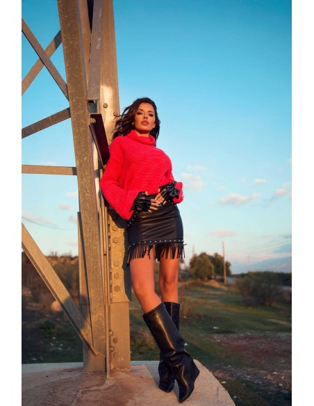 Falda Glade Camaleónica by Capriche negra efecto piel con flecos y tachuelas - imagen 5