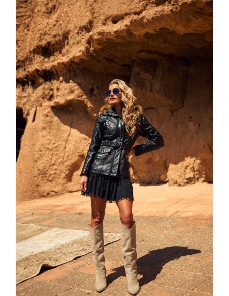 Chaqueta Tiple Camaleónica by Capriche negra efecto piel con cuello de pelo - imagen 5