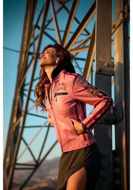 Chaqueta rosa Runak Camaleónica by Capriche efecto piel con capucha - imagen 6 Chaqueta rosa Runak Camaleónica by Capriche efecto piel con capucha - imagen 6