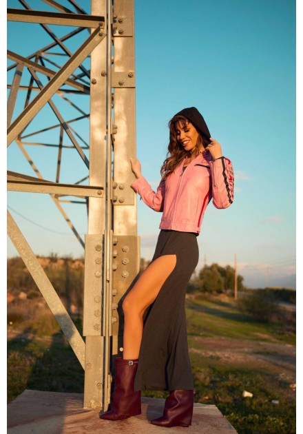 Chaqueta rosa Runak Camaleónica by Capriche efecto piel con capucha - imagen 8 Chaqueta rosa Runak Camaleónica by Capriche efecto piel con capucha - imagen 8