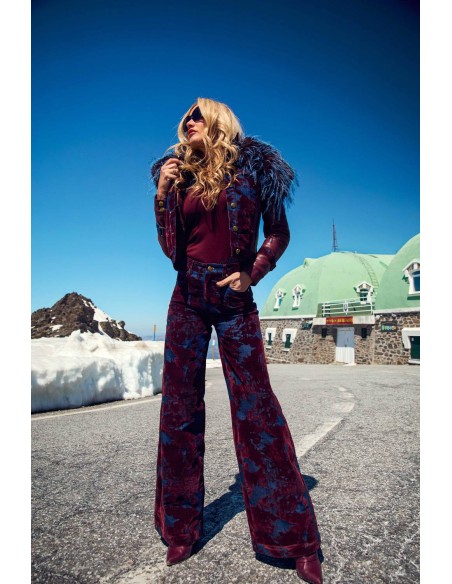 Pantalón ancho Canyon Camaleónica by Capriche estampado burdeos y azul - imagen 9