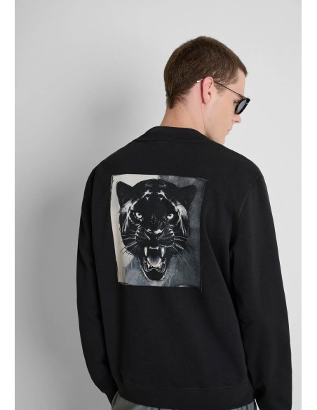 Espalda de la sudadera Antony Morato negra con estampado de felino