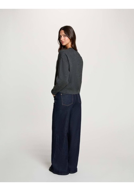 Jersey Morgan Mvolan gris, vista trasera con modelo