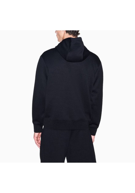 Sudadera Armani Exchange negra - vista trasera en modelo