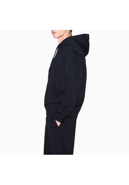 Sudadera Armani Exchange negra - lateral en modelo