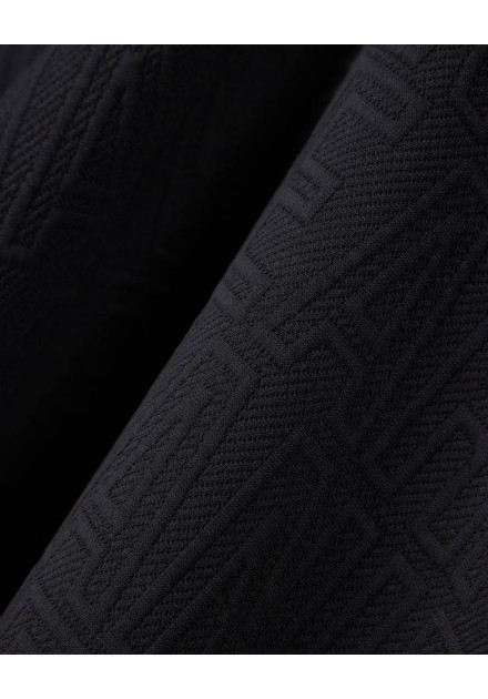 Sudadera Armani Exchange negra - detalle del tejido y logo