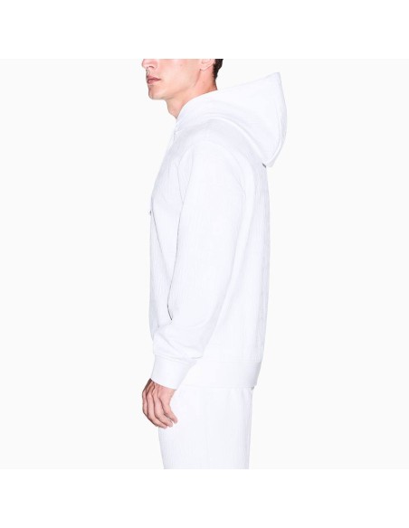 Sudadera Armani Exchange blanca - lateral en modelo
