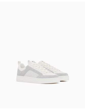Sneakers Armani Exchange blancas y grises - vista frontal del par
