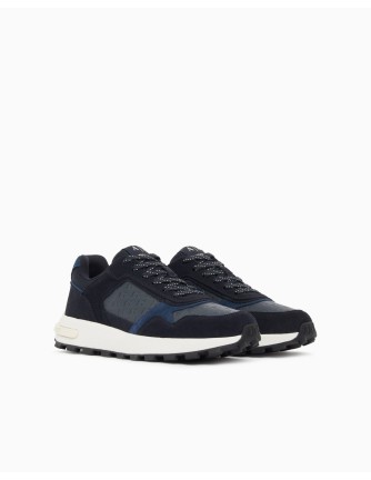 Sneakers Armani Exchange azules - vista tres cuartos del par