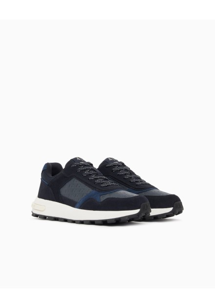 Sneakers Armani Exchange azules - vista tres cuartos del par Sneakers Armani Exchange azules - vista tres cuartos del par