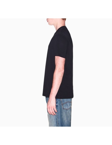 Camiseta Armani Exchange negra - lateral en modelo