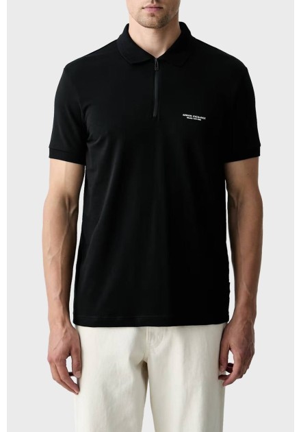 Polo Armani Exchange negro - frontal en modelo