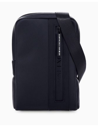 Bandolera Armani Exchange negra - frontal en plano