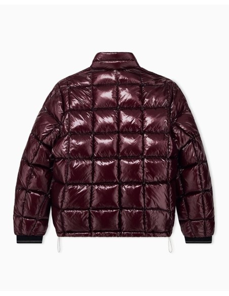 Chaqueta plumón Armani Exchange granate - trasera en plano