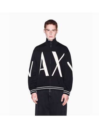 Sudadera Armani Exchange negra - frontal en modelo