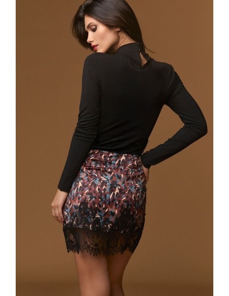 Falda Minueto Lulu con encaje, vista trasera