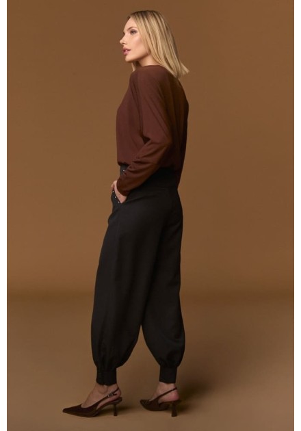 Pantalón Minueto City negro, vista trasera Pantalón Minueto City negro, vista trasera