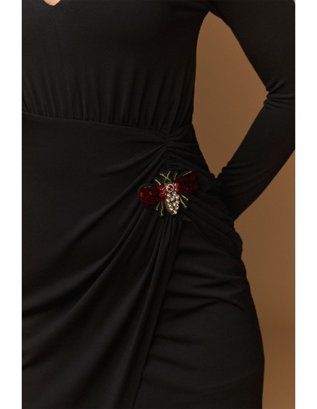Vestido Minueto Black Dragon broche
